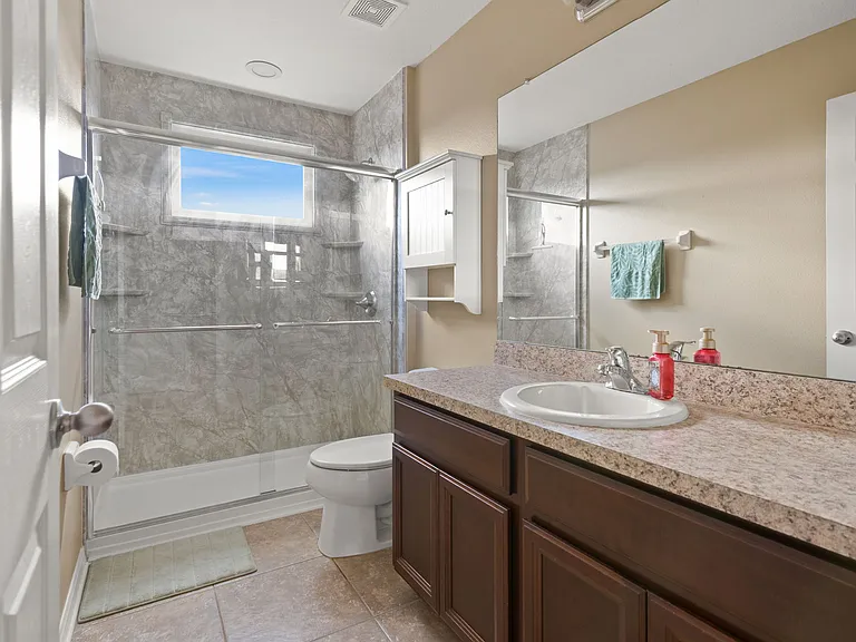 7506 Forest Mere Dr — Photo 22