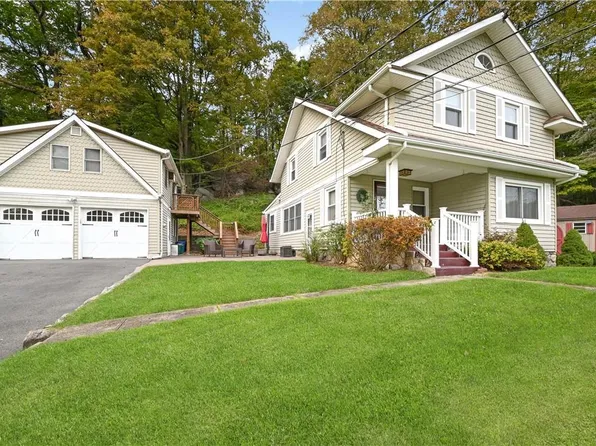 20 Torne Brook Road, Hillburn, NY 10974