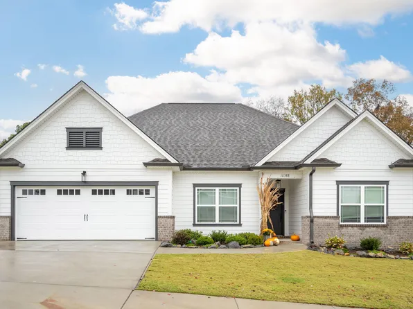 10388 Magnolia Farm Dr, Apison, TN 37302