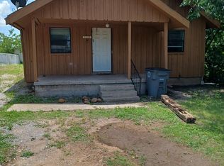 2004 SW B Ave, Lawton, OK 73501