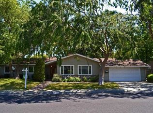 313 Warwick Dr, Walnut Creek, CA 94598