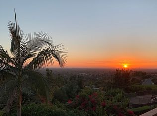 1352 Apsley Rd, Santa Ana, CA 92705