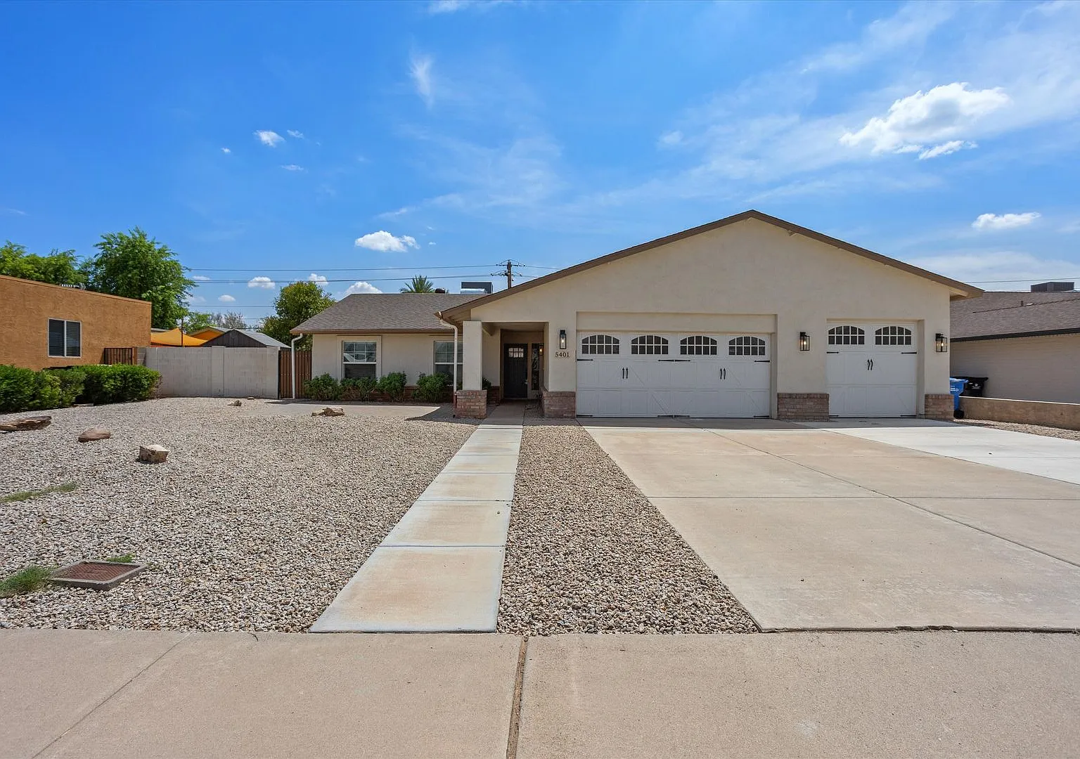 This Place Is A Beatuty & Ready For You Now 4 Bedroom, 3 Bathroom, 3 Car Garage, Huge Lot, Fully ... — Photo 1