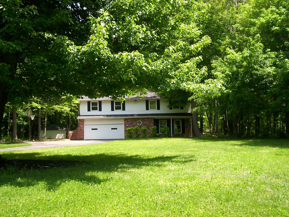 1st image of 17275 Creighton Dr