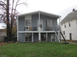 690 Hogue Ave, Akron, OH 44310