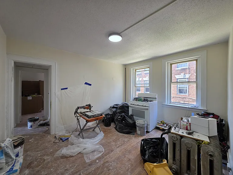 295 Norton St #8B — Photo 3
