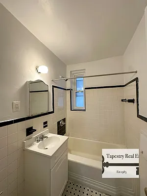 Rented by Tapestry Real Estate of Queens | media 10