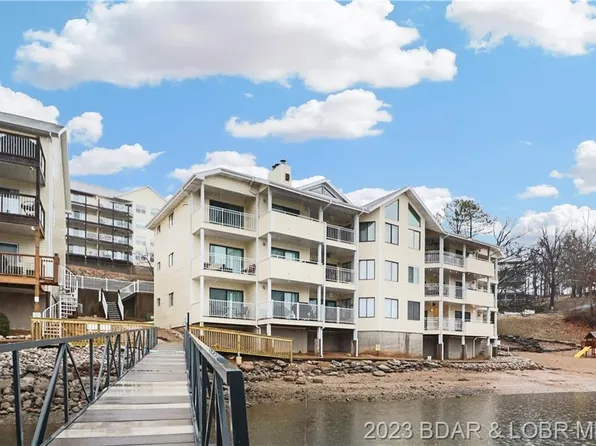 1441 Ledges Dr #111, Osage Beach, MO 65065