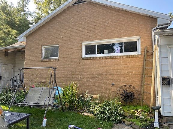 2nd image of 727-727 1/2 Erie St