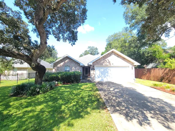 712 Hazel Dr, Fort Walton Beach, FL 32547