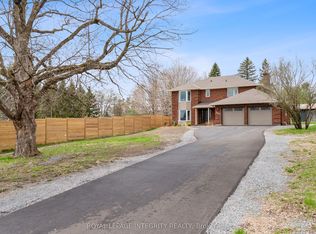 3440 Woodroffe Ave, Ottawa, ON K2J3Z8