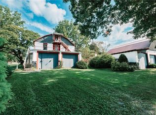 361 Caroline St, Robinson, PA 15949