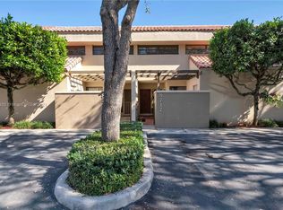 8717 SW 79th Pl, Miami, FL 33143