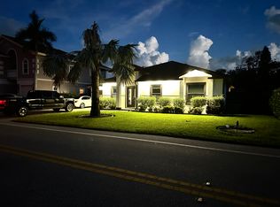 10990 Goodwin St, Bonita Springs, FL 34135