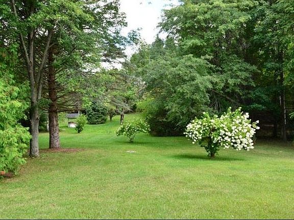 4th image of 2071 Shalom Dr