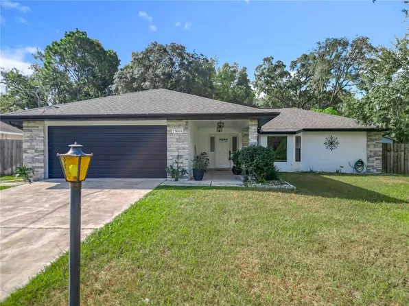 21668 SW Peach Blossom St, Dunnellon, FL 34431