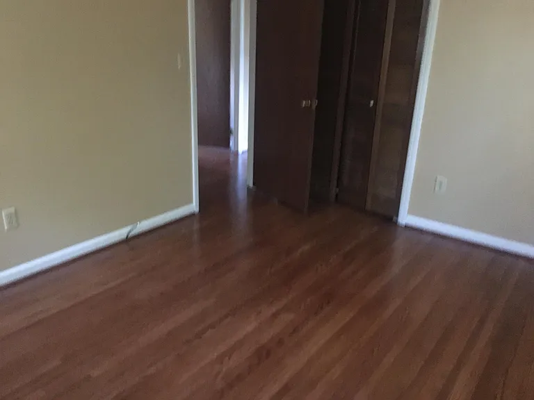 2320 Mountain Oaks Ln — Photo 12