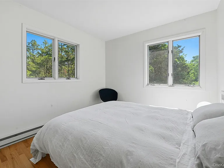 65 Lake Dr — Photo 11