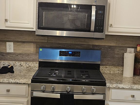 3rd image of 4230 Winston Cir