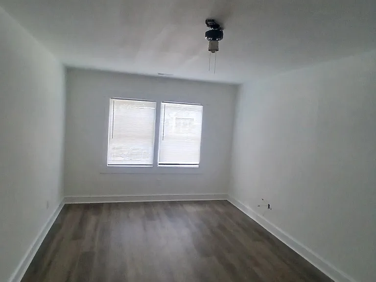 1004 Hugo St — Photo 7