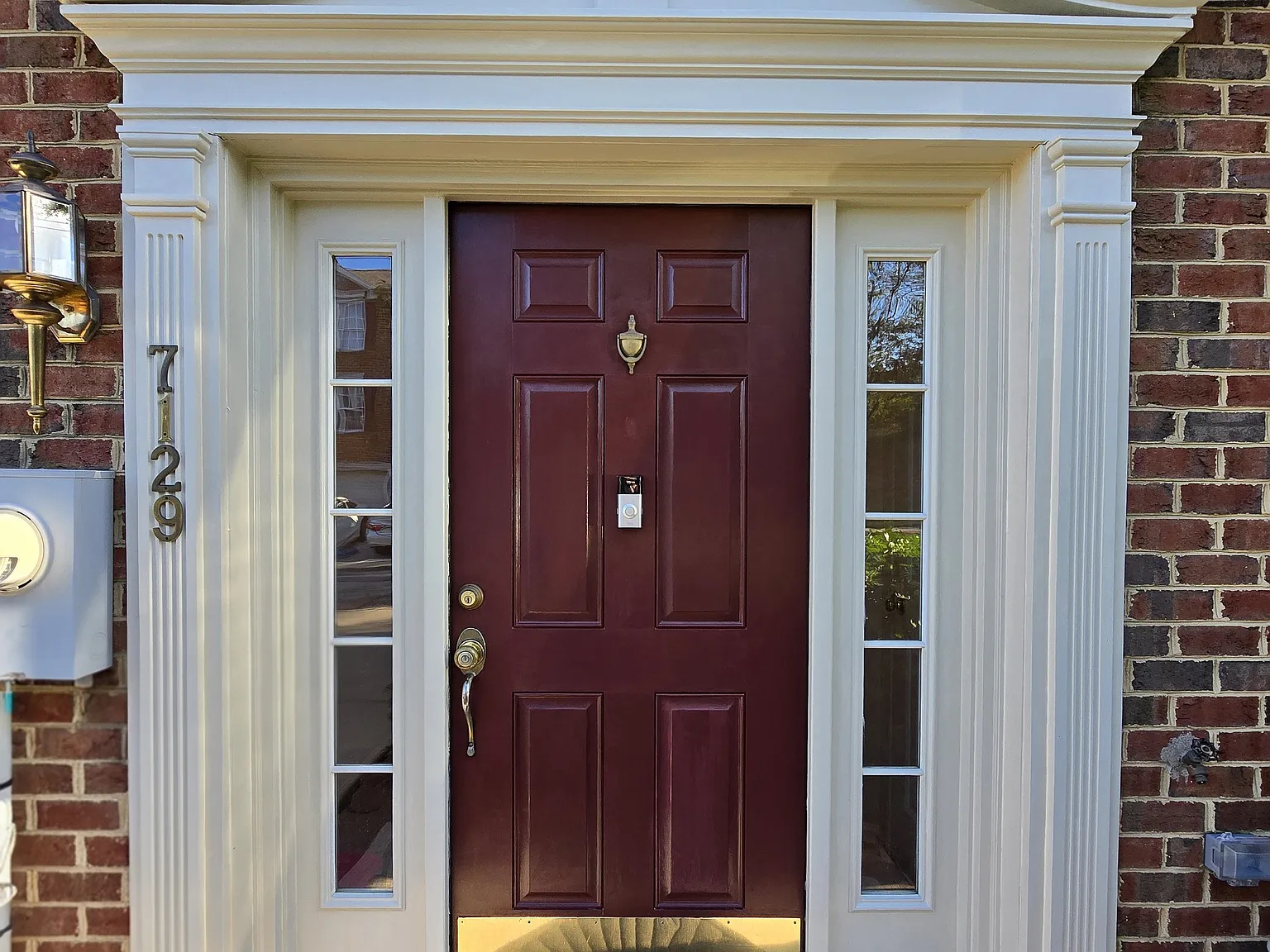3 bed, 2.5 bath, 2100 sqft, $2,950 — Photo 2