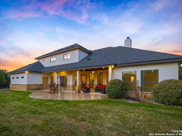 750 Cambridge, New Braunfels, TX 78132