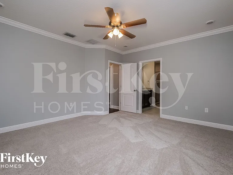 6177 Kinlock Ave — Photo 9