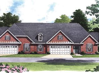 553 Dunning Ln, Chesapeake, VA 23322