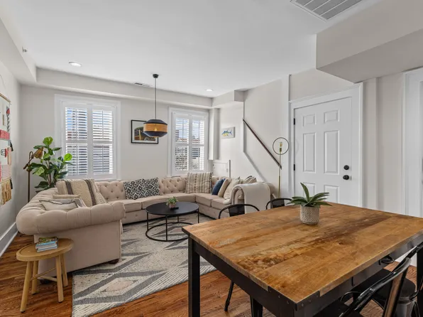 171 Spring St APT B, Charleston, SC 29403