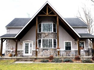 436 Overlook Dr, Mount Clare, WV 26408