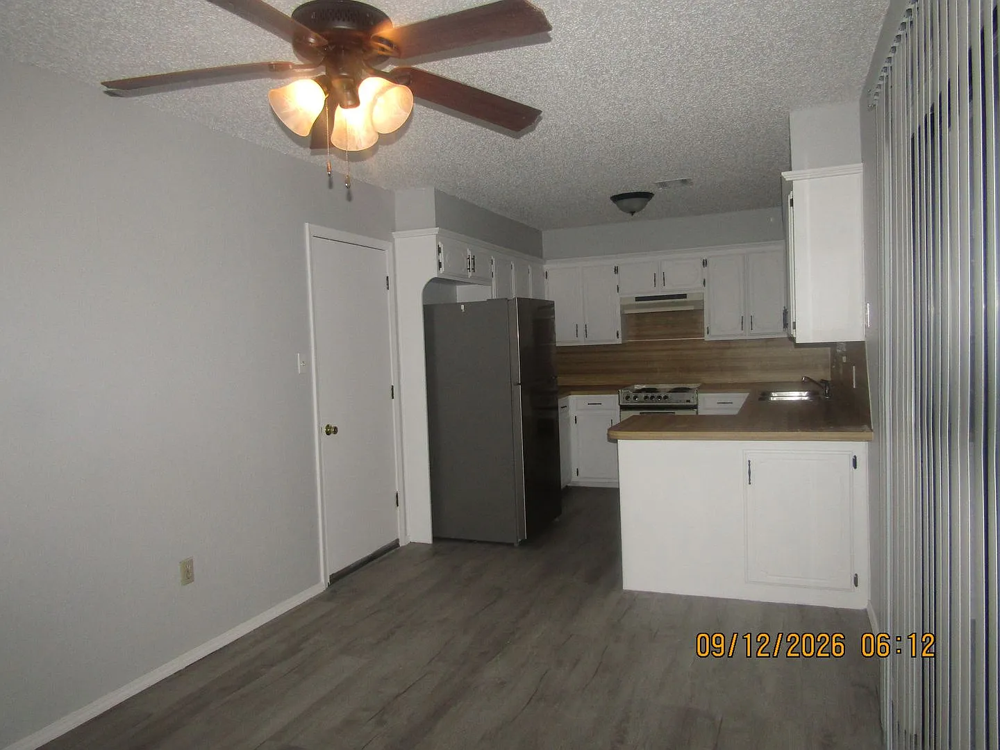 Charming 3-Bedroom Home located on the Eastside of town — Photo 3