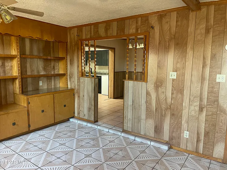 252 Trinity Pl — Photo 14