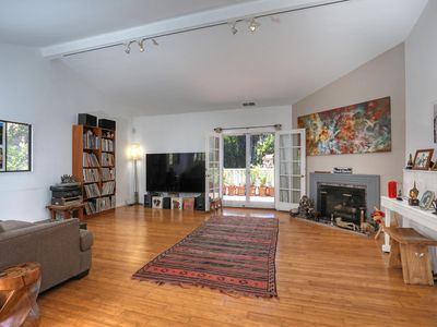 521 E Anapamu St APT C6, Santa Barbara, CA, 93103