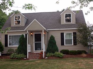 313 Meadow Rd, Syracuse, NY 13219