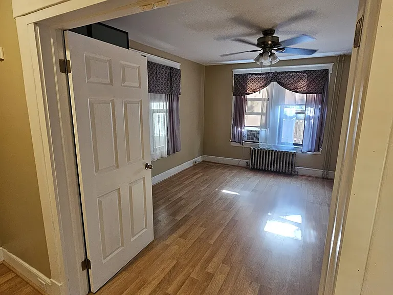 509 Hawthorne Rd — Photo 29