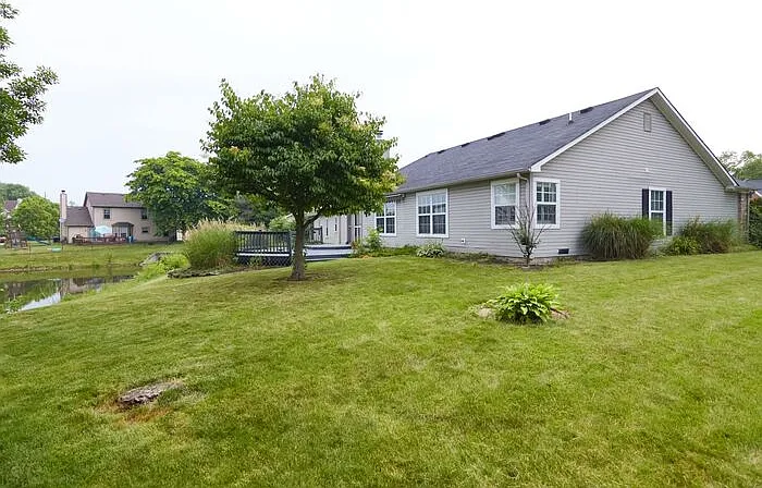 10838 Belair Dr — Photo 17