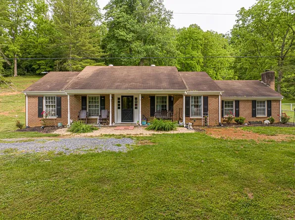30416 Rich Valley Rd, Meadowview, VA 24361