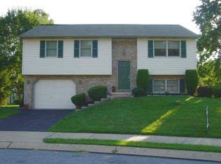 37 Walnut Run, Elizabethtown, PA 17022