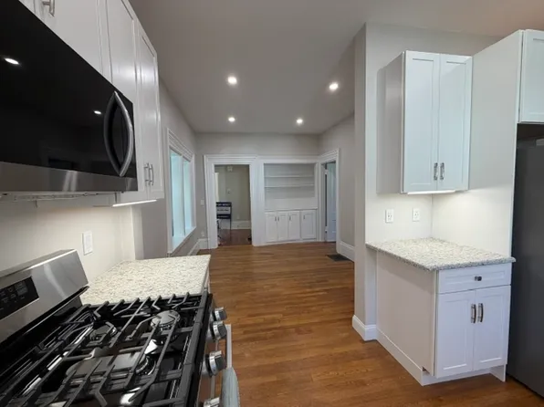 282 Melrose St #282, Auburndale, MA 02466