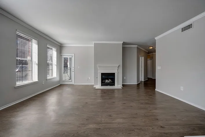 The Metro Apartments — Photo 26