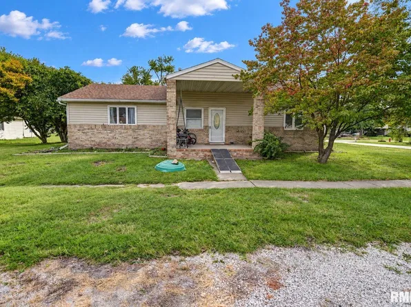 209 S Foggitt St, Edinburg, IL 62531