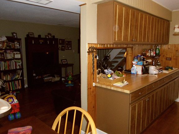 2nd image of 7951 163rd Pl