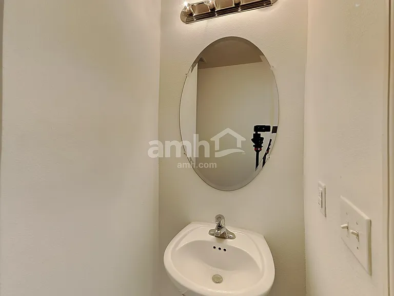 750 Chatham Walk Dr — Photo 14