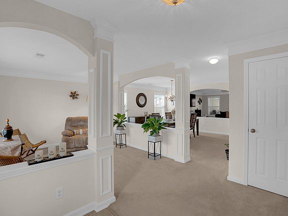 3rd image of 135 Magnolia Tree Rd