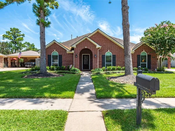 803 Hackberry Ln, Friendswood, TX 77546