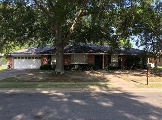 703 Rue Cannes, Hammond, LA 70403