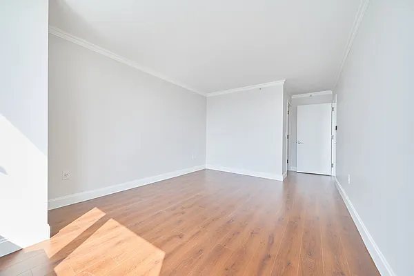 Rented by Living New York | media 12