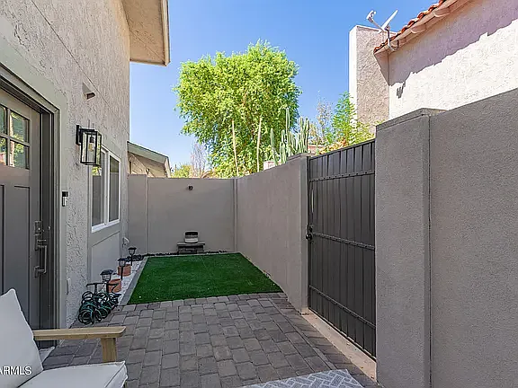 8418 E Roosevelt St — Photo 16