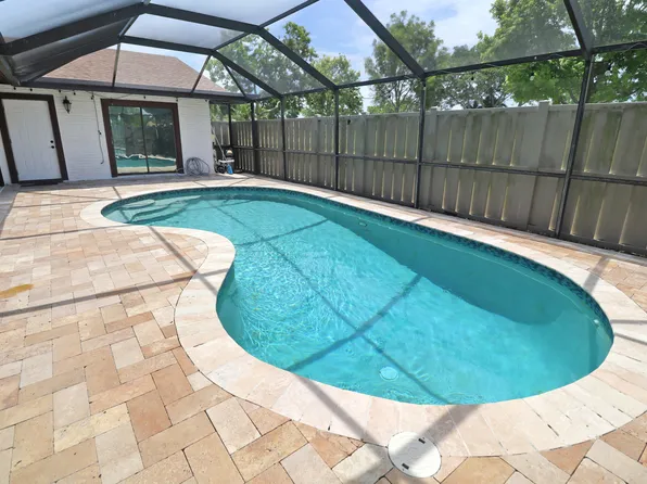 9713 Boca Gardens Pkwy APT D, Boca Raton, FL 33496