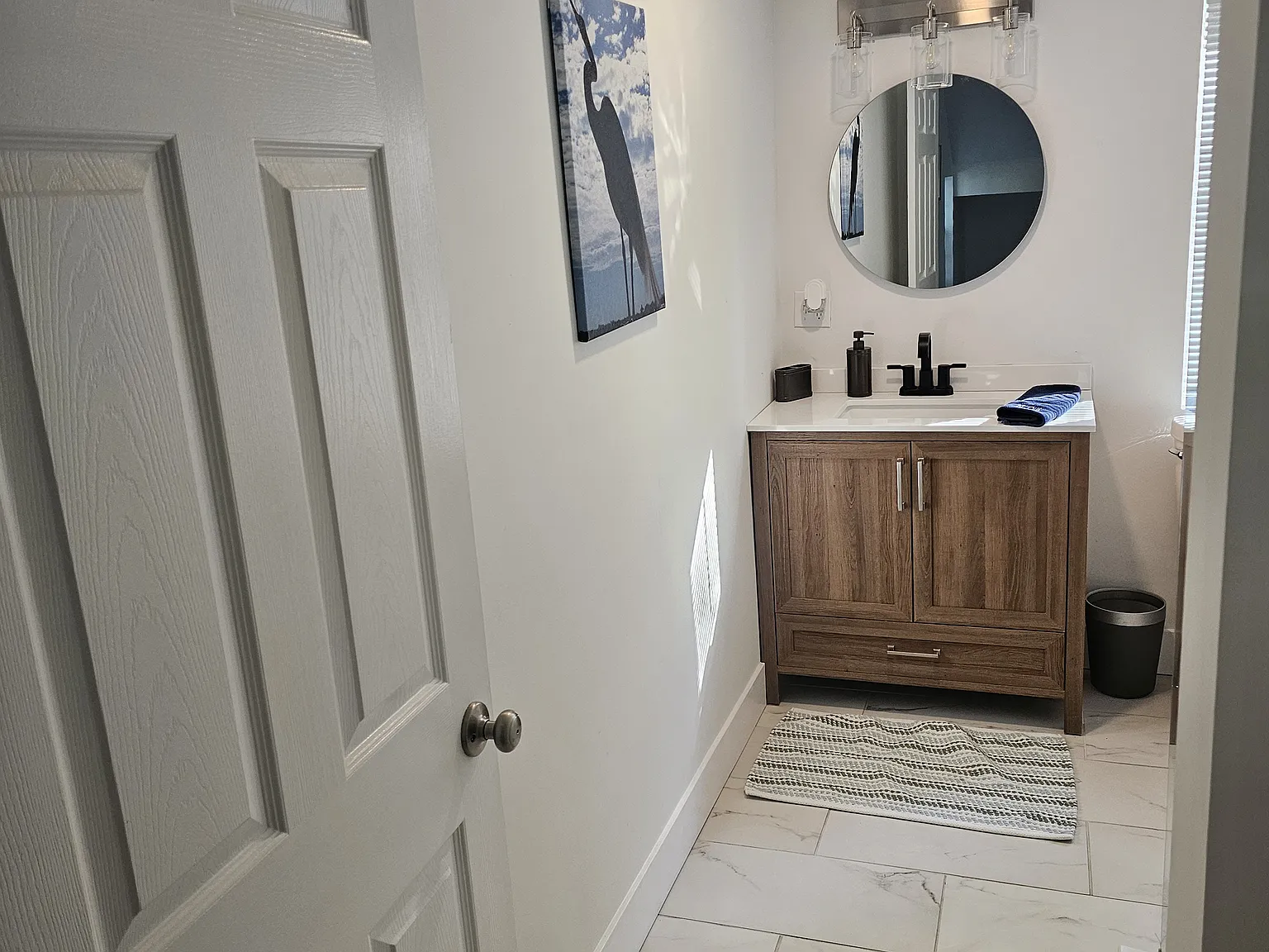 2 bed, 800 sqft, $1,950 — Photo 3